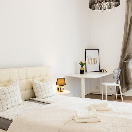 Central Warsaw Apartment - Great Location-Old Town - Podwale Exteriör bild